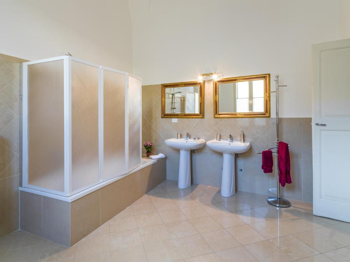 Dimora San Leucio Bed & Breakfast Lecce Ngoại thất bức ảnh